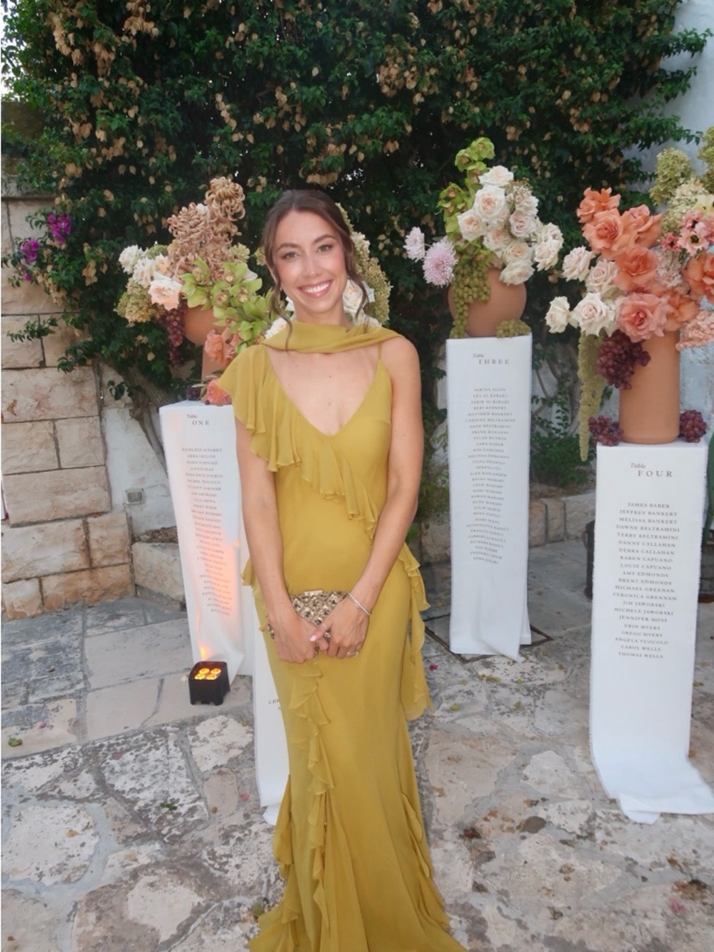 De La Vali Elegant Olive Green Ruffled Evening Gown